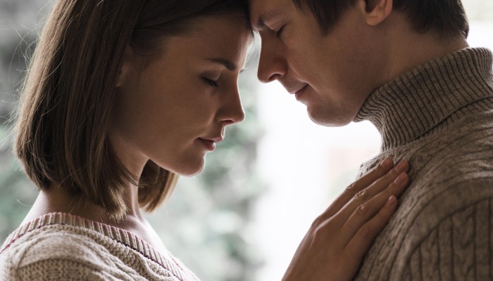 Izprast iemīlējušos vīrieti: izproti viņa sirds dziļumu