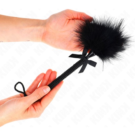 Kink Impact & Touch KINK - NYLON ROPE WAND WITH TICKLE FEATHERS AND BLACK BOW 25 CM