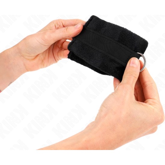 Kink Wrist Restraint KINK - BEGINNER FUR HAND CUFFS BLACK 30 X 7 CM