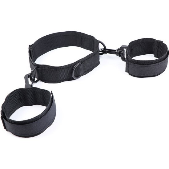 Ohmama Fetish NYLON HANDCUFFS AND COLLAR