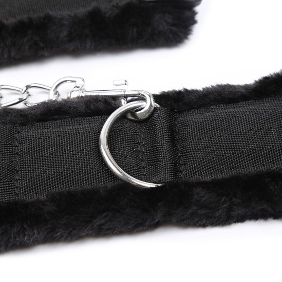 Ohmama Fetish FURRY LINED WRIST RESTRAINTS