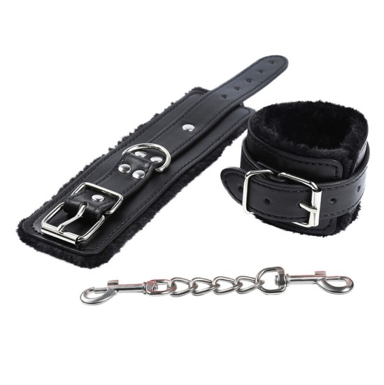 Ohmama Fetish FUR LINED WRIST RESTRAINTS