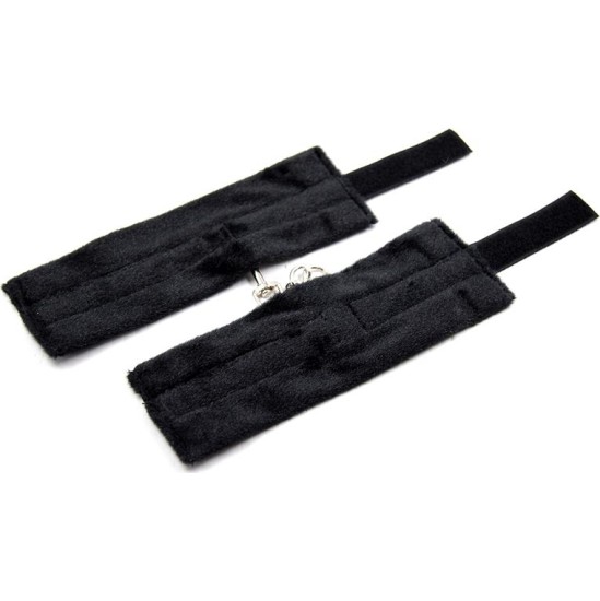 Intoyou Bdsm Line Handcuffs with Velcro with Long Fur Black