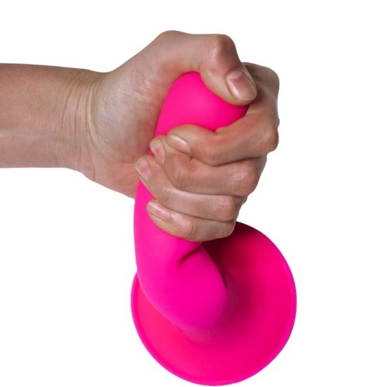 Adrien Lastic HITSENS 4 SILICONE DILDO FUCHSIA