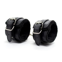 Latetobed Bdsm Line Fur Lined Adjustable Handcuffs 30 cm Black