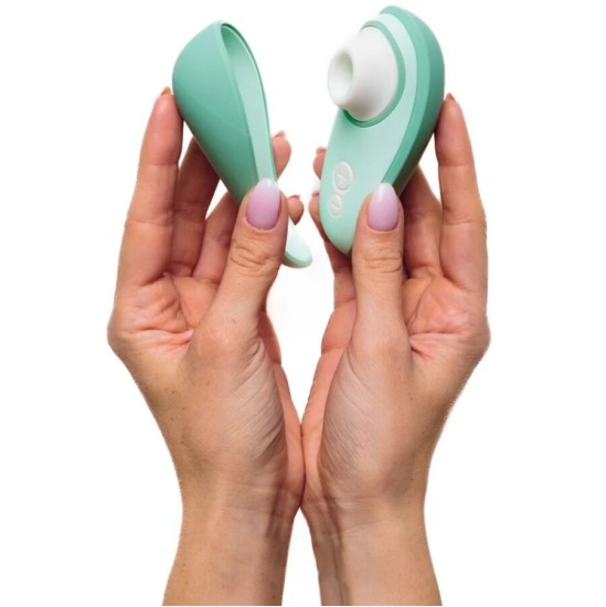 Womanizer LIBERTY 2 CLITORIS STIMULATOR & SUCKER LIGHT GREEN