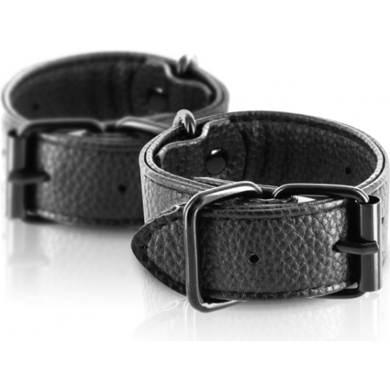 Fetish Tentation ADJUSTABLE BLACK HANDCUFFS WITH BUCKLE