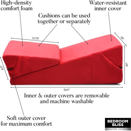 Xr - Bedroom Bliss RED LOVE CUSHION KOMPLEKTS