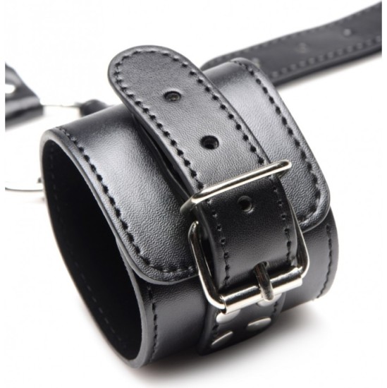 Xr - Strict HANDCUFFS WITH BLACK COLLAR